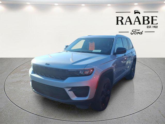 2023 Jeep Grand Cherokee Altitude 4x4