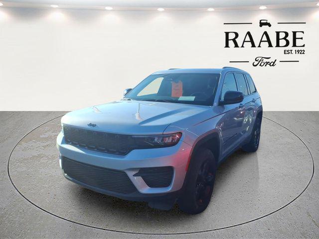 2023 Jeep Grand Cherokee Altitude 4x4