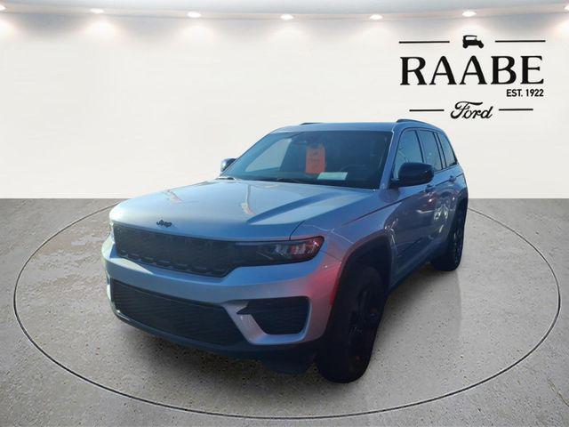 2023 Jeep Grand Cherokee Altitude 4x4