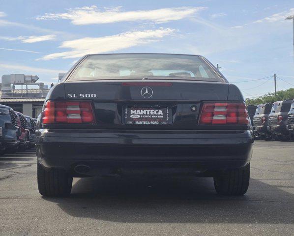 2000 Mercedes-Benz 500 Base