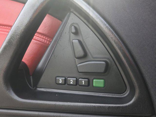 2000 Mercedes-Benz 500 Base