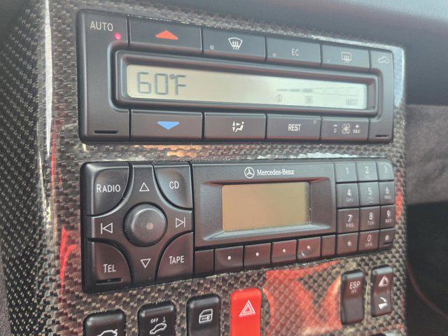 2000 Mercedes-Benz 500 Base