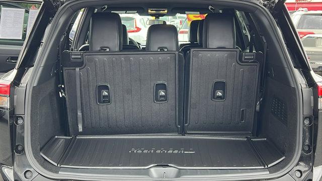 2025 Nissan Pathfinder Rock Creek 4WD
