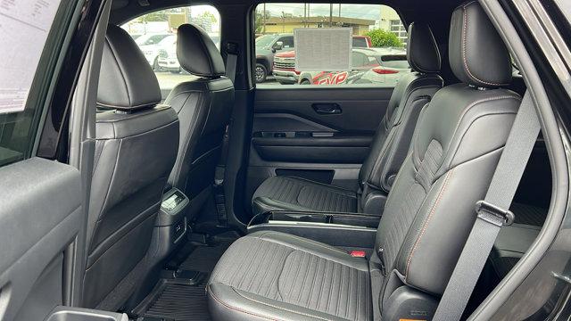 2025 Nissan Pathfinder Rock Creek 4WD