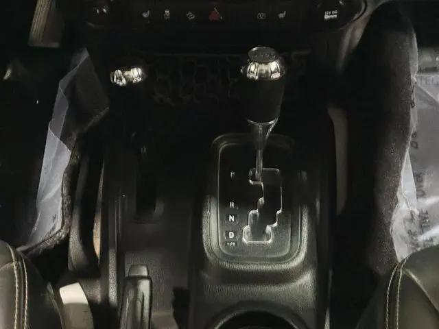 2018 Jeep Wrangler JK Unlimited Sahara 4x4