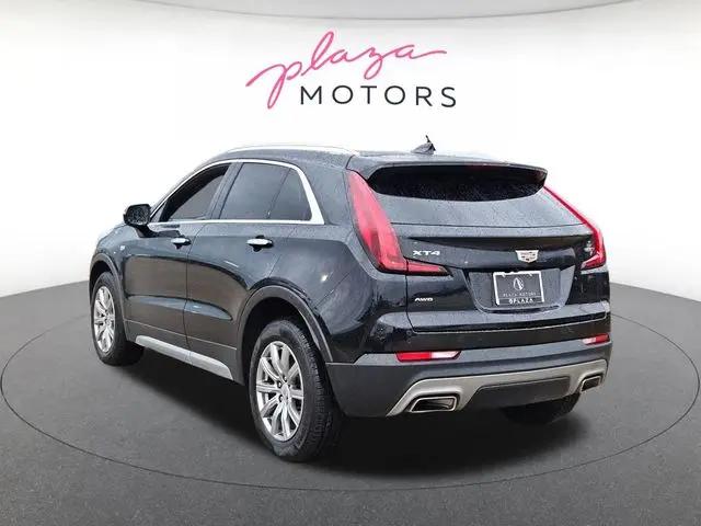 2023 Cadillac XT4 AWD Premium Luxury