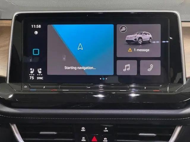2025 Volkswagen Atlas 2.0T SE w/Technology