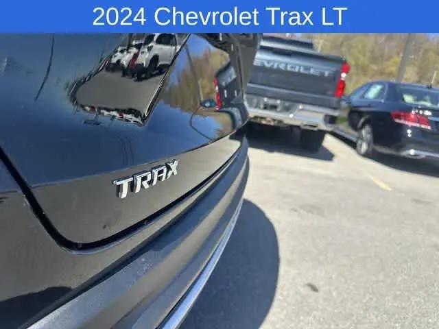 2024 Chevrolet Trax FWD LT