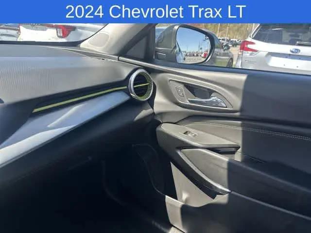 2024 Chevrolet Trax FWD LT