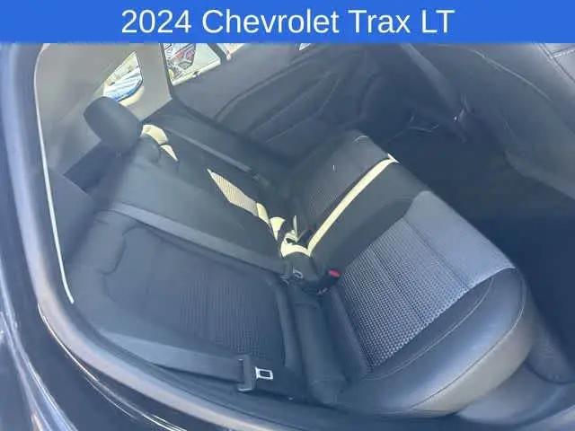 2024 Chevrolet Trax FWD LT