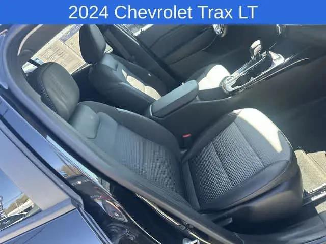 2024 Chevrolet Trax FWD LT