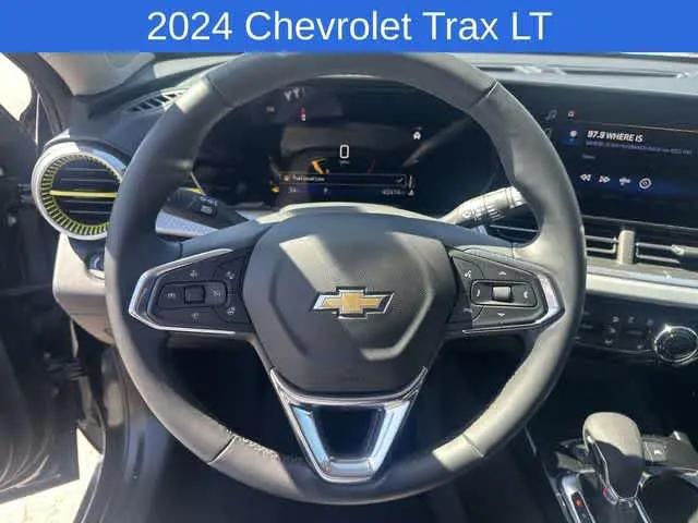 2024 Chevrolet Trax FWD LT