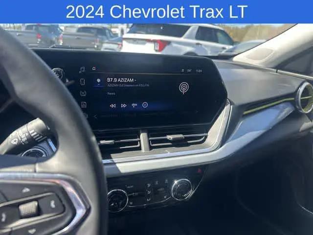2024 Chevrolet Trax FWD LT