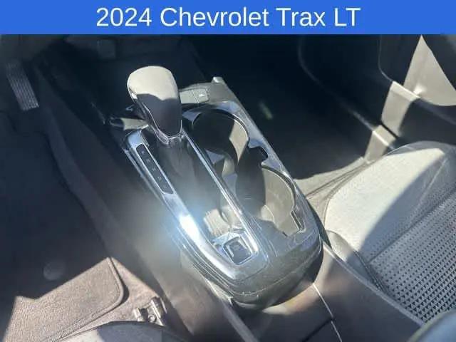 2024 Chevrolet Trax FWD LT