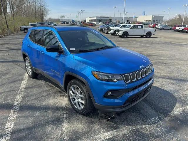 2022 Jeep Compass Latitude Lux 4x4 for sale in Tipp City, OH