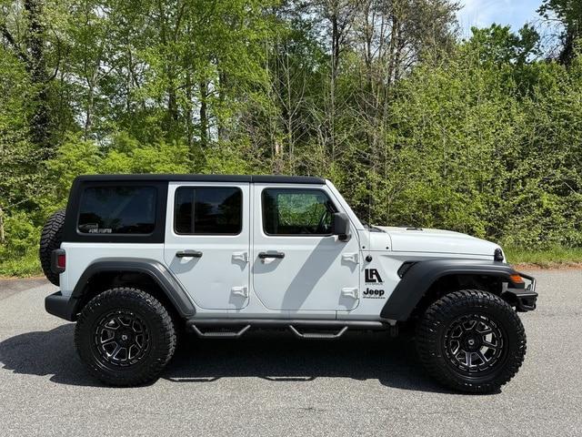 2023 Jeep Wrangler 4-Door Sport 4x4