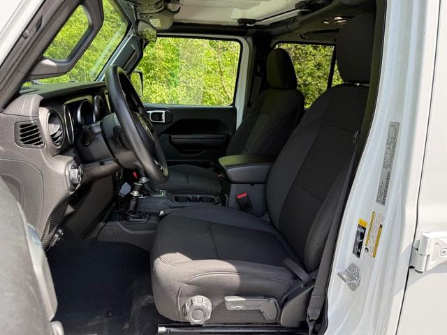 2023 Jeep Wrangler 4-Door Sport 4x4