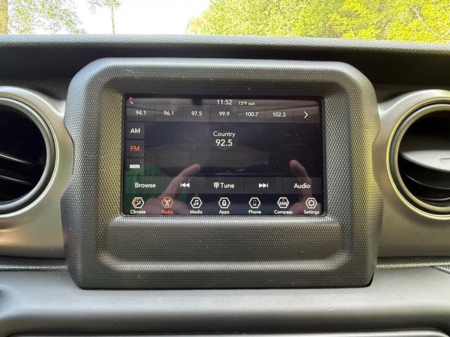 2023 Jeep Wrangler 4-Door Sport 4x4