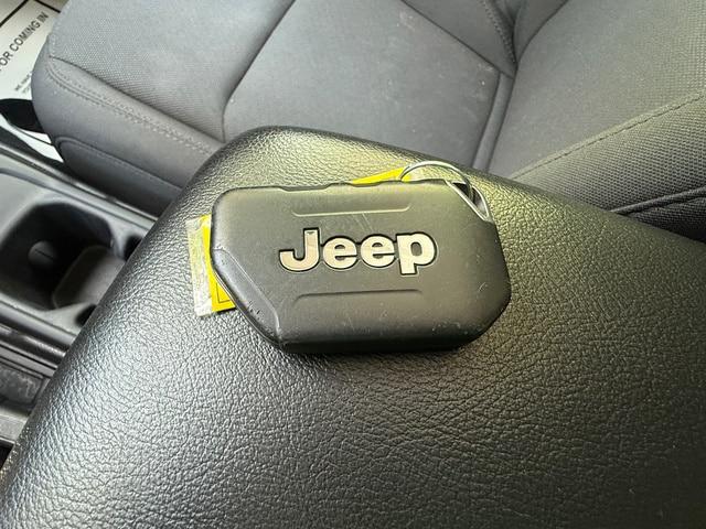 2023 Jeep Wrangler 4-Door Sport 4x4