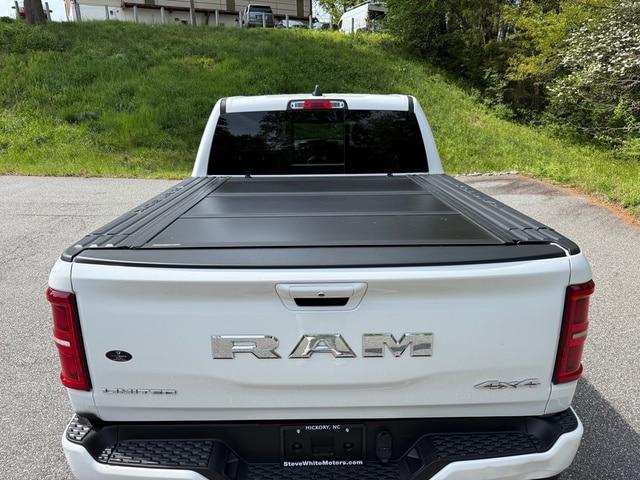 2025 Ram 1500 Limited Crew Cab 4x4 5'7" Box