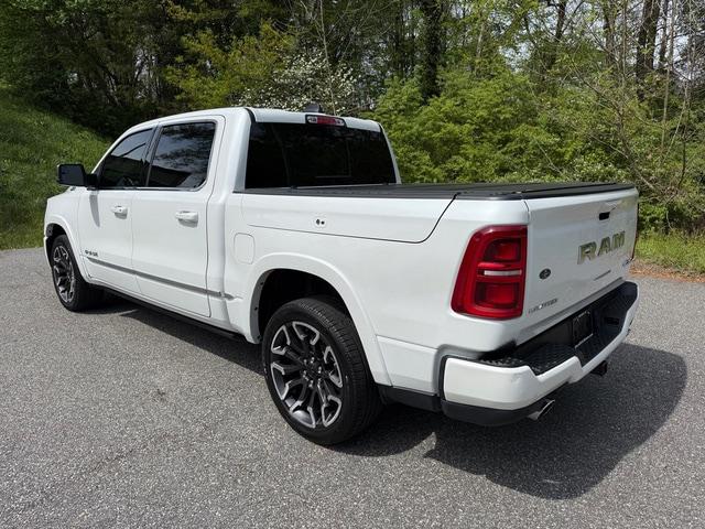 2025 Ram 1500 Limited Crew Cab 4x4 5'7" Box