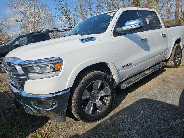 2020 RAM 1500 Laramie Crew Cab 4x4 57 Box