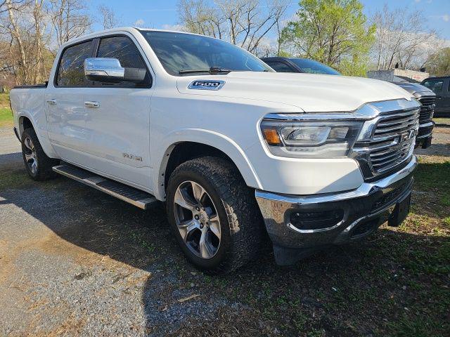 2020 RAM 1500 Laramie Crew Cab 4x4 57 Box