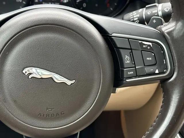 2017 Jaguar XF 35t Premium