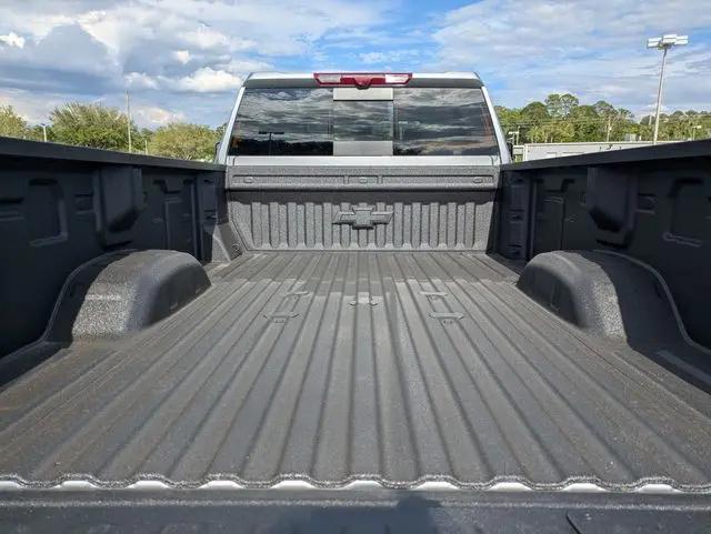 2026 Chevrolet Silverado 3500HD Crew Cab, Long Bed, LTZ Dual Rear Wheel, RWD