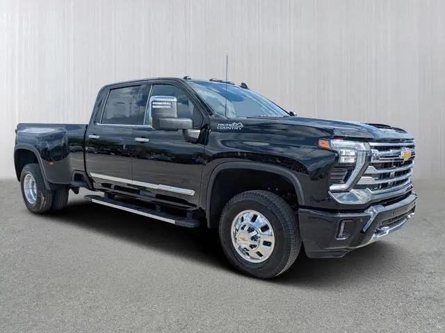 2026 Chevrolet Silverado 3500HD Crew Cab, Long Bed, High Country Dual Rear Wheel, RWD for sale in Gainesville, FL