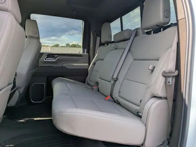 2026 Chevrolet Silverado 3500HD Crew Cab, Long Bed, LTZ Dual Rear Wheel, RWD