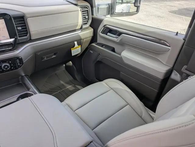 2026 Chevrolet Silverado 3500HD Crew Cab, Long Bed, LTZ Dual Rear Wheel, RWD