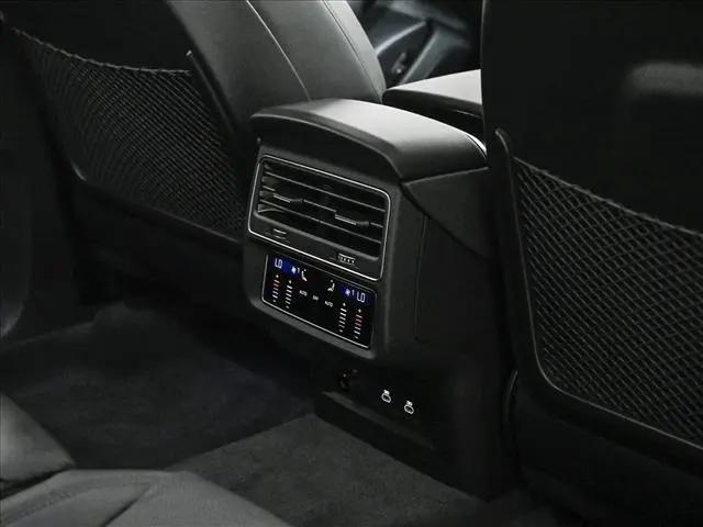 2026 Audi RS Q8 performance quattro tiptronic