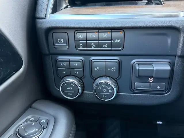 2026 Chevrolet Suburban High Country, 4WD