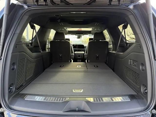 2026 Chevrolet Suburban High Country, 4WD