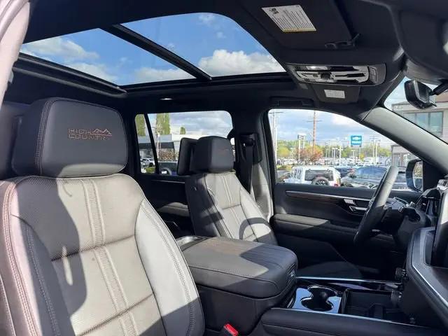 2026 Chevrolet Suburban High Country, 4WD