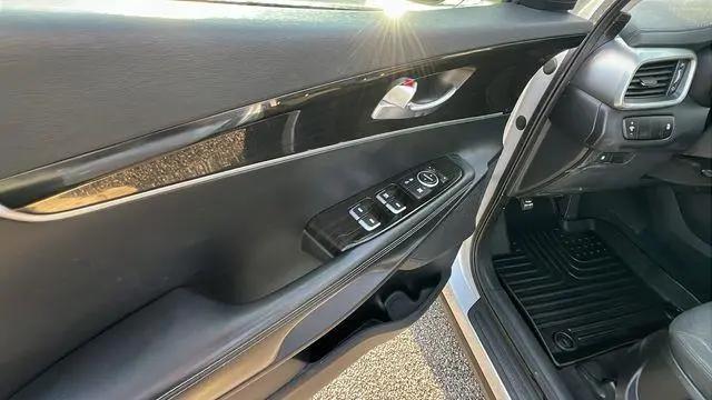 2019 Kia Sorento 2.4L L