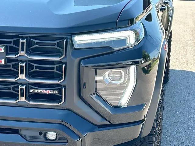 2024 GMC Canyon 4WD AT4X