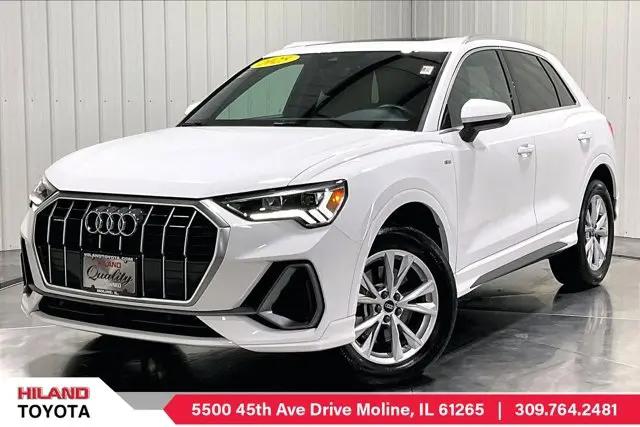 2025 Audi Q3 Premium 45 TFSI S line quattro Tiptronic for sale in Moline, IL
