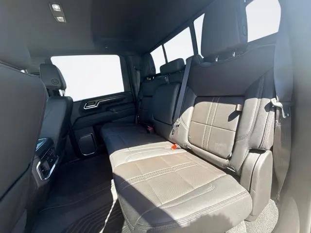 2024 Chevrolet Silverado 3500HD 4WD Crew Cab Standard Bed High Country