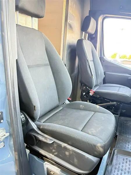 2019 Mercedes-Benz Sprinter 2500 High Roof V6
