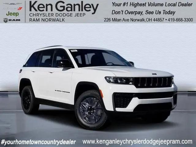 2026 Jeep Grand Cherokee Altitude 4x4 for sale in Norwalk, OH