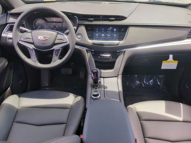 2026 Cadillac XT5 Luxury FWD