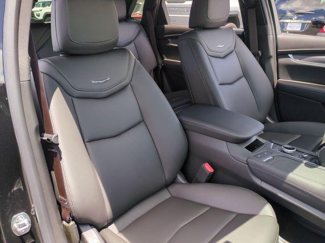 2026 Cadillac XT5 Luxury FWD