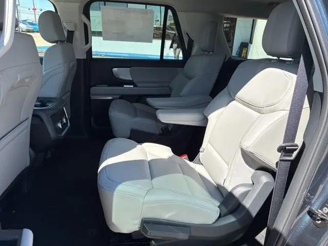 2026 Ford Expedition Max Active MAX