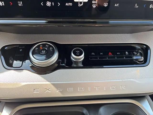2026 Ford Expedition Max Active MAX