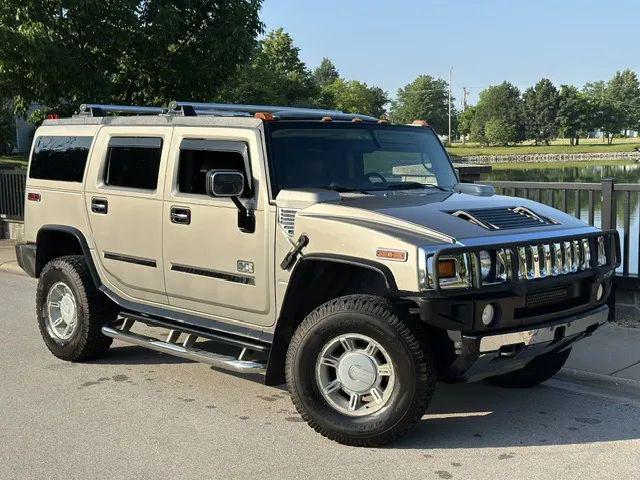 2003 HUMMER H2 Base