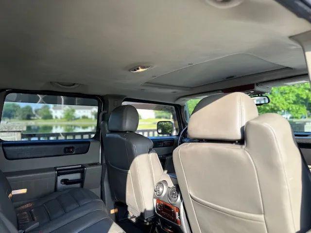 2003 HUMMER H2 Base