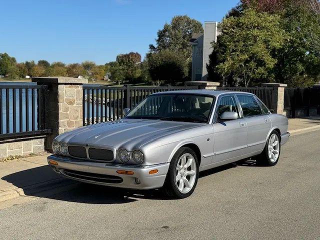 2002 Jaguar XJ XJR