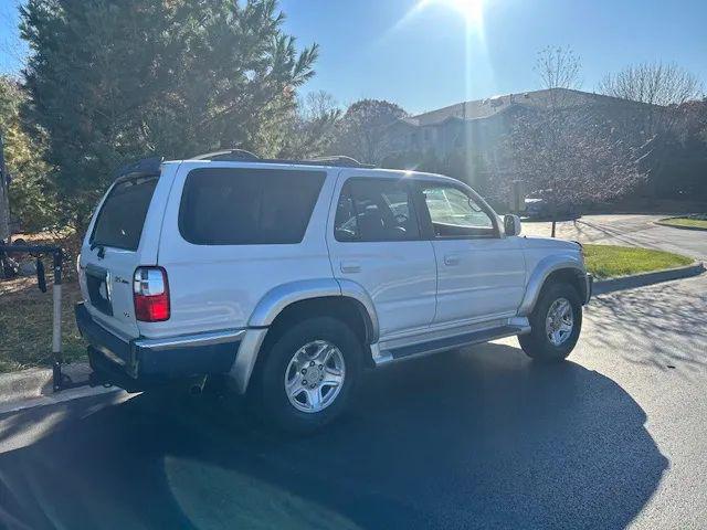 2002 Toyota 4Runner SR5 V6